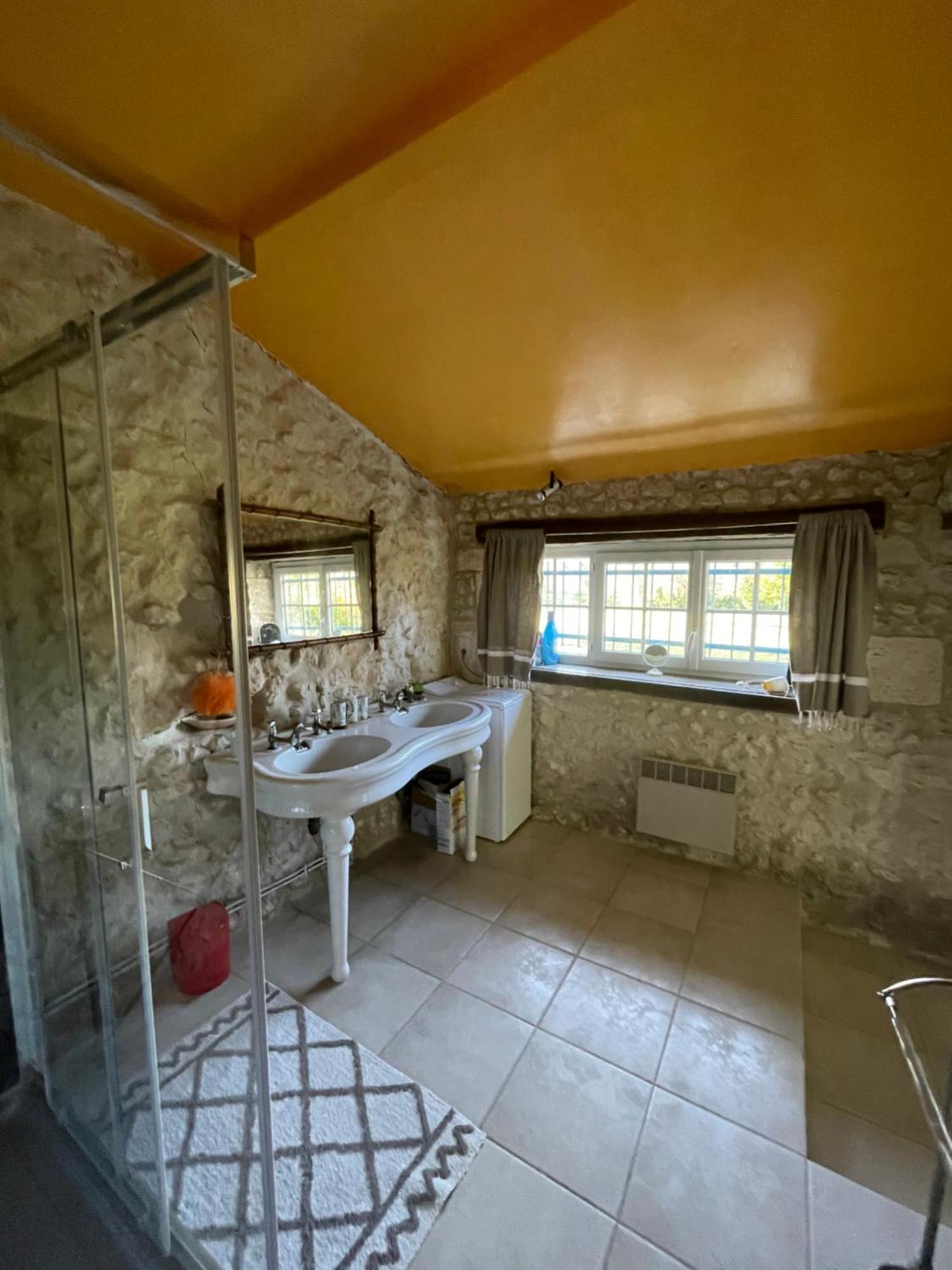 Chez Magitte Une Chambre A Louer Bardenac 外观 照片